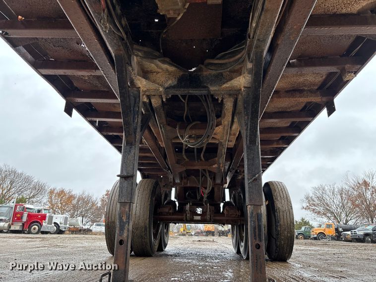 image for item EV3353 1995 Hibilt end dump trailer