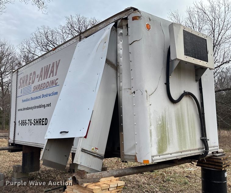 image for item EV3488 AXO paper shredder