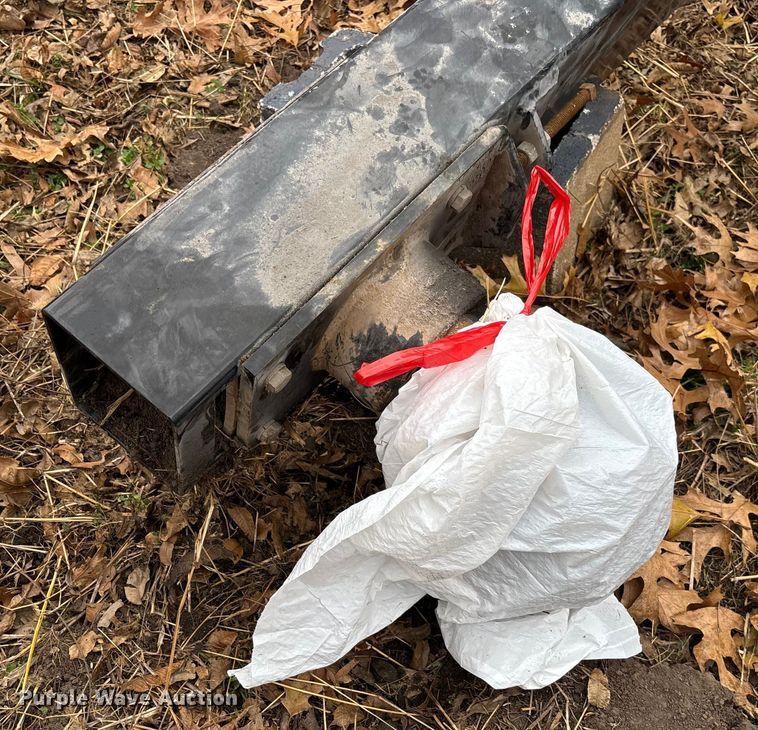 image for item EV3488 AXO paper shredder