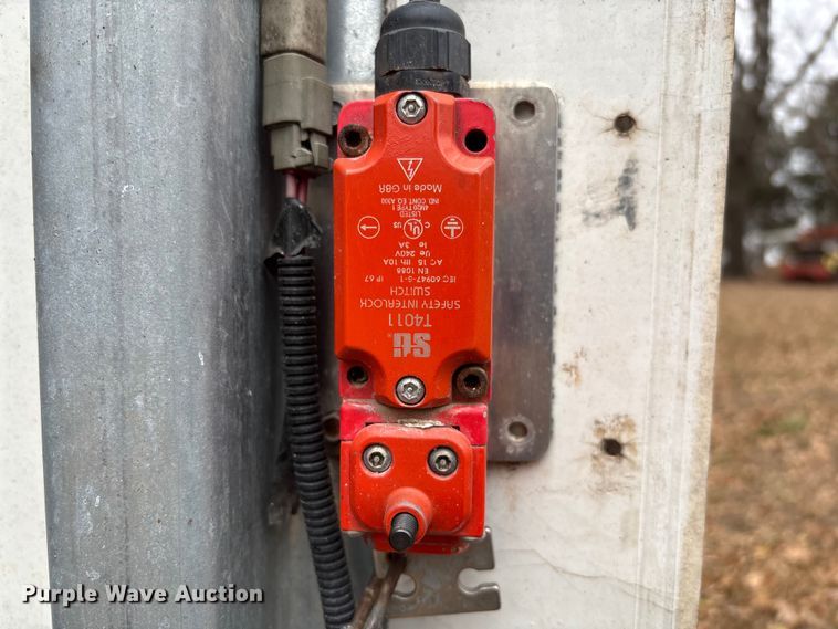 image for item EV3488 AXO paper shredder