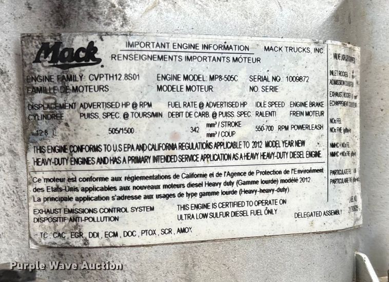 image for item EV3499 2013 Mack CHU613 semi truck