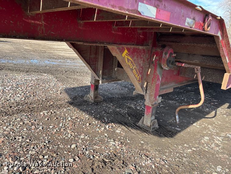 image for item FG1654 2008 Kaufman Semi-Trailer drop deck equipment trailer