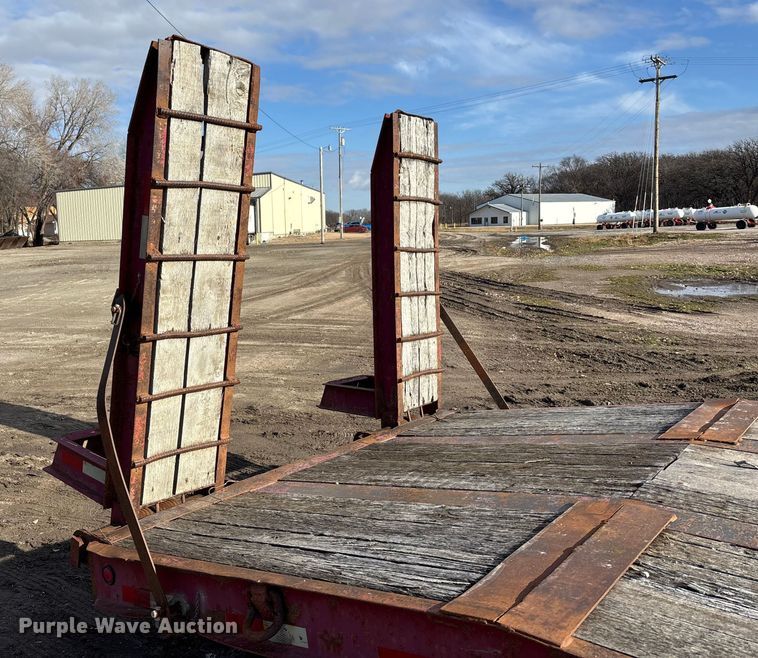 image for item FG1654 2008 Kaufman Semi-Trailer drop deck equipment trailer