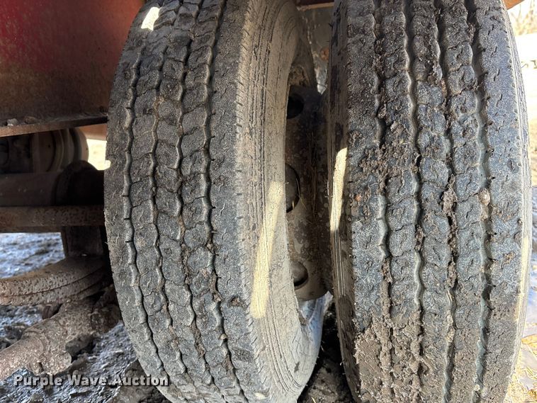 image for item FG1654 2008 Kaufman Semi-Trailer drop deck equipment trailer