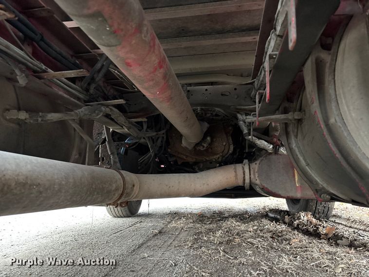 image for item FG1744 2015 Freightliner Cascadia semi truck