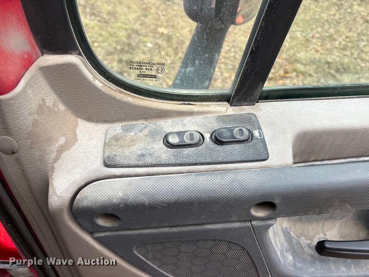 image for item FG1744 2015 Freightliner Cascadia semi truck