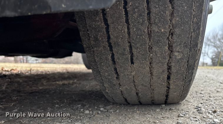 image for item FG1744 2015 Freightliner Cascadia semi truck