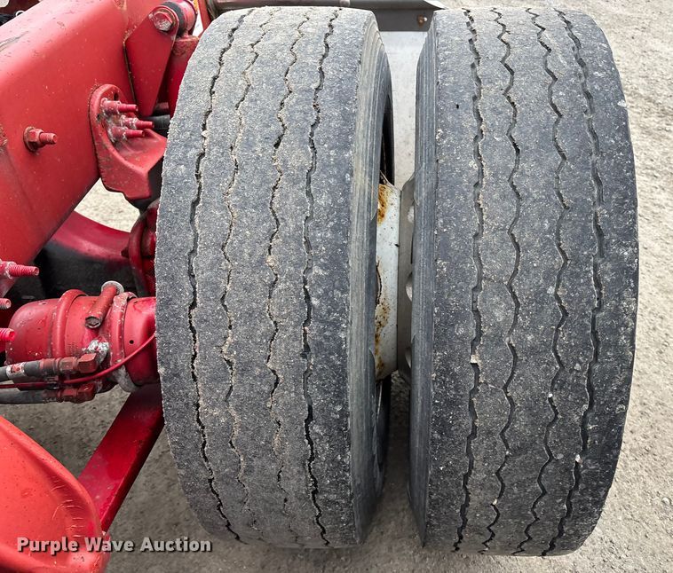 image for item FG1744 2015 Freightliner Cascadia semi truck