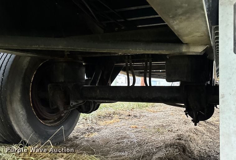 image for item FG1745 2006 Transcraft TL2000-H flatbed trailer