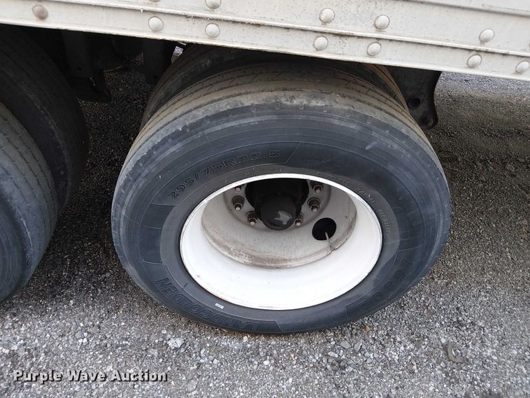 image for item FK0904 2002 Hyundai Translead dry van trailer