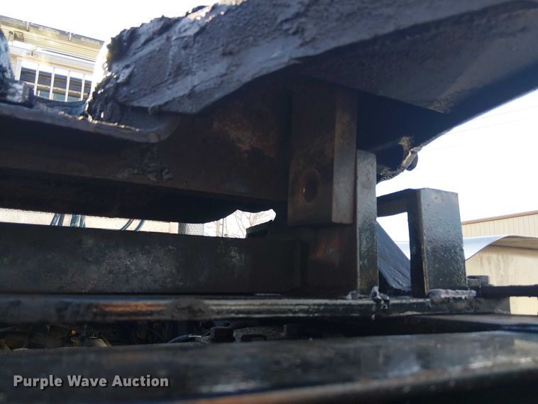 image for item FK0914 2002 Peterbilt 378 semi truck