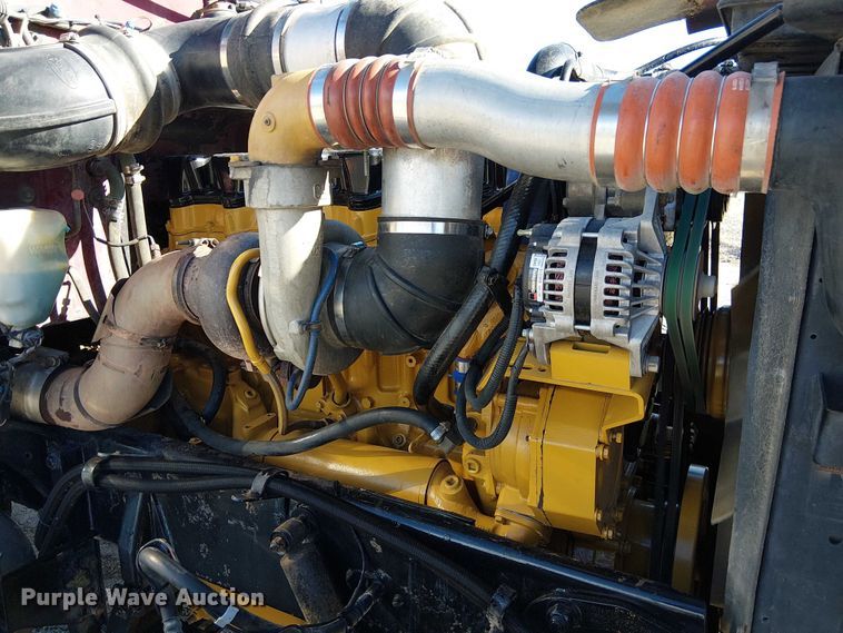 image for item FK0914 2002 Peterbilt 378 semi truck