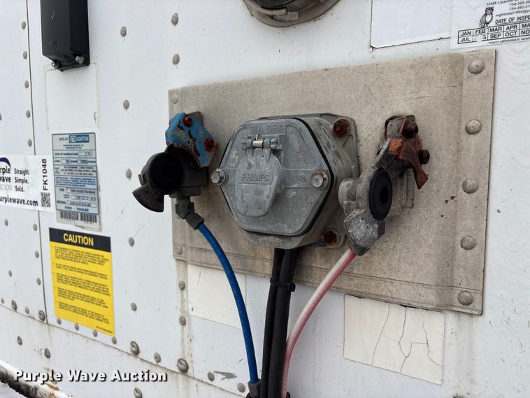 image for item FK1048 2007 Stoughton Trailers AVW-535T-S-C-AR dry van trailer