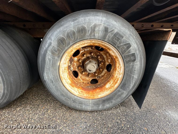 image for item FK1049 2006 Great Dane 7411TP-SA dry van trailer