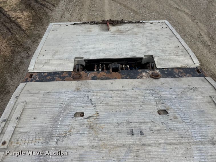 image for item NB9026 2014 Landoll Hauloll 835 lowboy equipment trailer