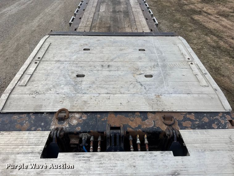 image for item NB9026 2014 Landoll Hauloll 835 lowboy equipment trailer