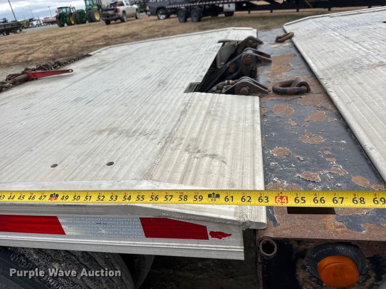 image for item NB9026 2014 Landoll Hauloll 835 lowboy equipment trailer