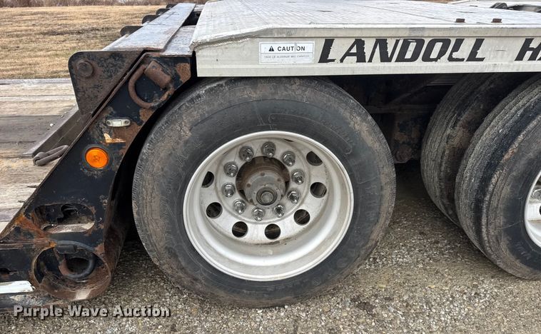 image for item NB9026 2014 Landoll Hauloll 835 lowboy equipment trailer
