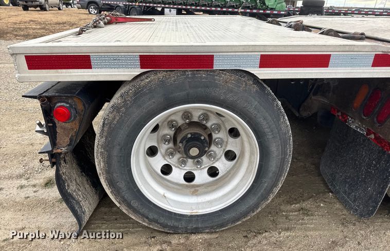 image for item NB9026 2014 Landoll Hauloll 835 lowboy equipment trailer