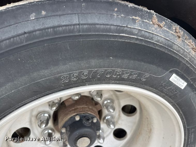 image for item NB9026 2014 Landoll Hauloll 835 lowboy equipment trailer