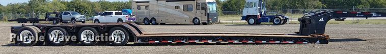 image for item NU9732 2016 XL Specialized Trailers XL110HDG lowboy equipment trailer