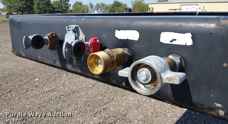 image for item NU9732 2016 XL Specialized Trailers XL110HDG lowboy equipment trailer