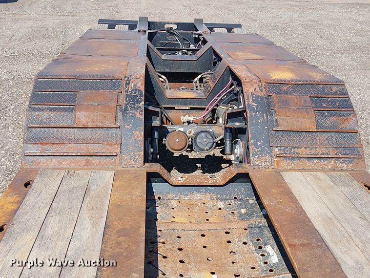 image for item NU9732 2016 XL Specialized Trailers XL110HDG lowboy equipment trailer