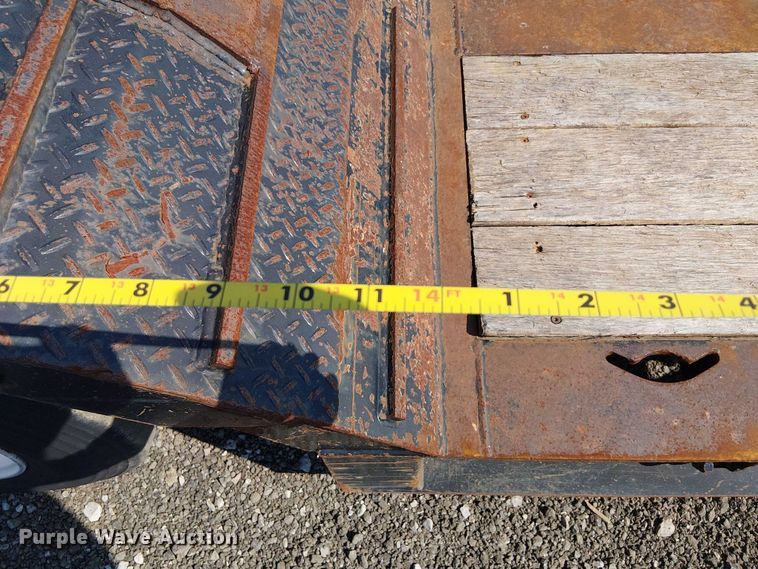 image for item NU9732 2016 XL Specialized Trailers XL110HDG lowboy equipment trailer