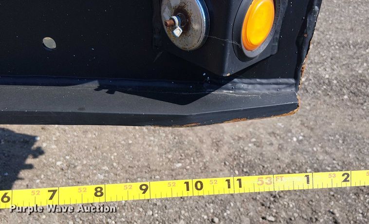 image for item NU9732 2016 XL Specialized Trailers XL110HDG lowboy equipment trailer