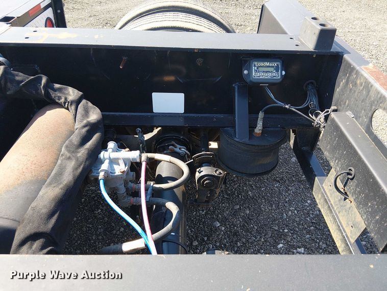 image for item NU9732 2016 XL Specialized Trailers XL110HDG lowboy equipment trailer