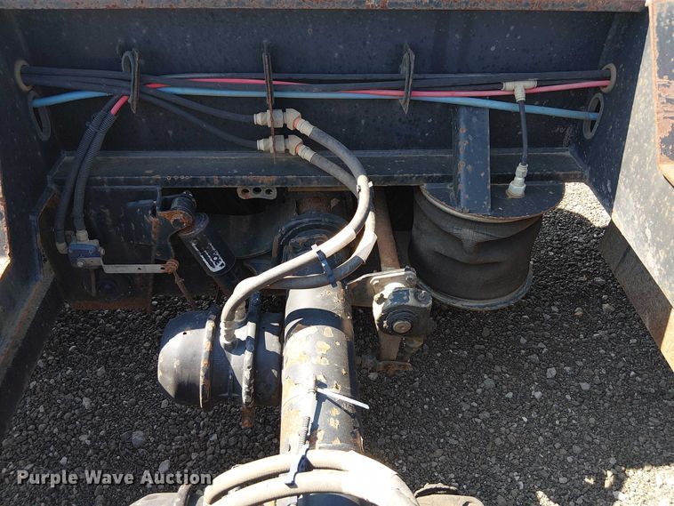 image for item NU9732 2016 XL Specialized Trailers XL110HDG lowboy equipment trailer