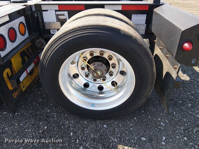 image for item NU9732 2016 XL Specialized Trailers XL110HDG lowboy equipment trailer