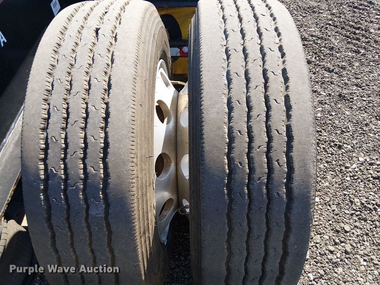 image for item NU9732 2016 XL Specialized Trailers XL110HDG lowboy equipment trailer