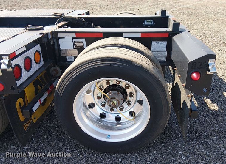 image for item NU9732 2016 XL Specialized Trailers XL110HDG lowboy equipment trailer