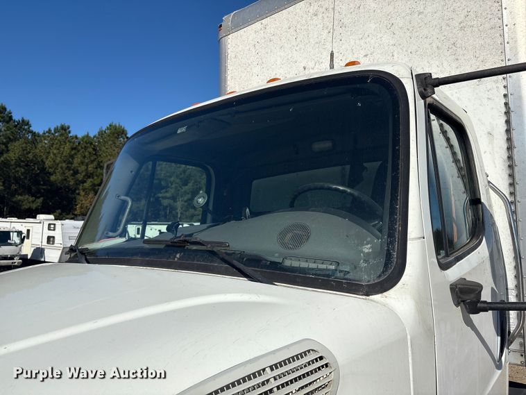 image for item YA1092 2017 Freightliner Business Class M2 box truck