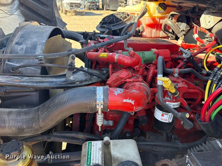 image for item YA1092 2017 Freightliner Business Class M2 box truck