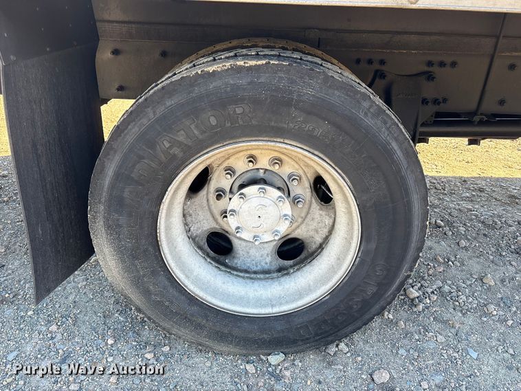 image for item YA1092 2017 Freightliner Business Class M2 box truck