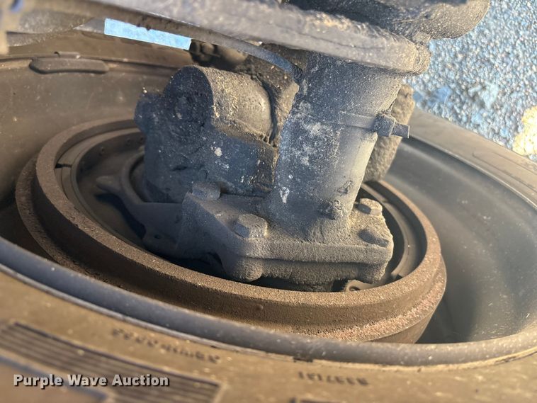 image for item YA1092 2017 Freightliner Business Class M2 box truck