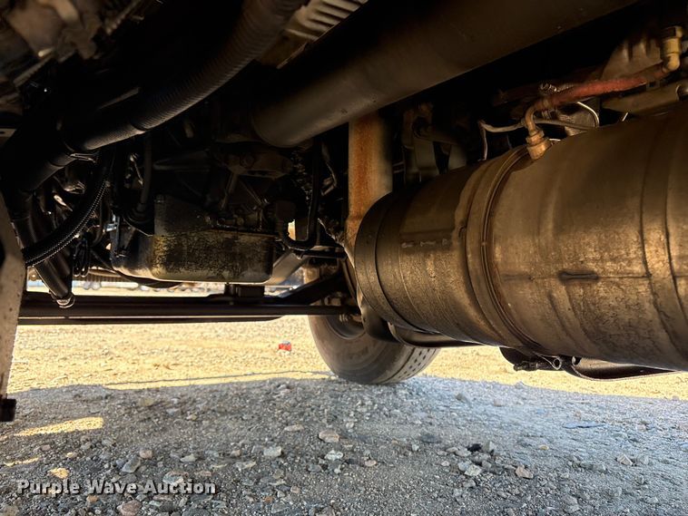 image for item YA1092 2017 Freightliner Business Class M2 box truck