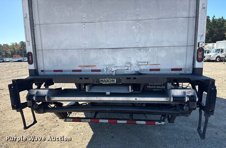 image for item YA1092 2017 Freightliner Business Class M2 box truck