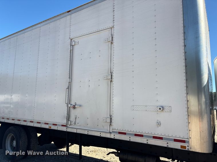 image for item YA1092 2017 Freightliner Business Class M2 box truck