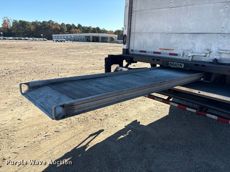 image for item YA1092 2017 Freightliner Business Class M2 box truck