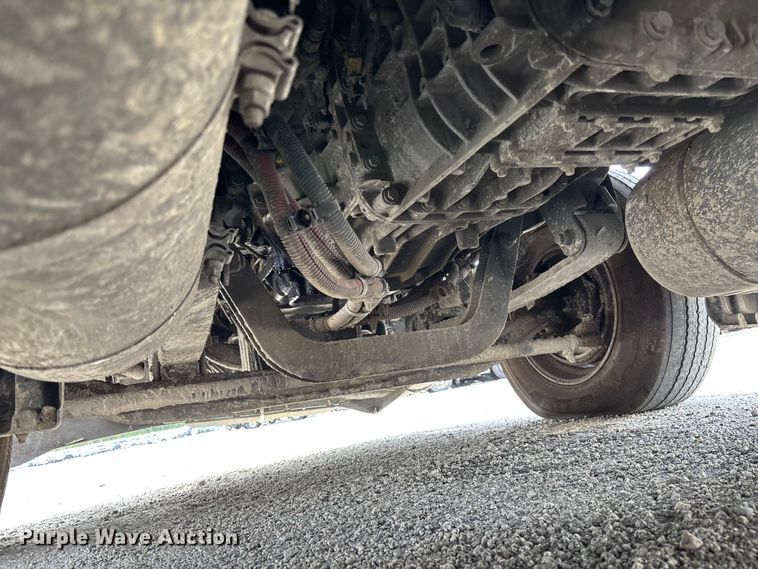 image for item YA1170 2019 Freightliner Cascadia semi truck