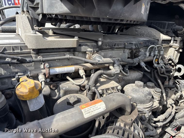 image for item YA1170 2019 Freightliner Cascadia semi truck