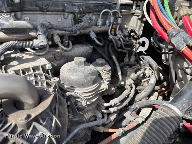 image for item YA1170 2019 Freightliner Cascadia semi truck