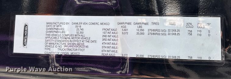 image for item YA1170 2019 Freightliner Cascadia semi truck