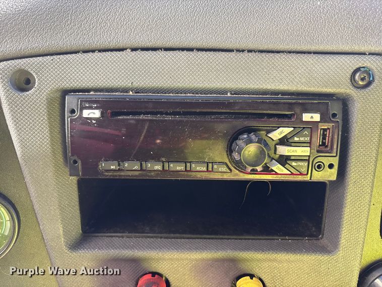 image for item YA1278 2018 Freightliner Cascadia semi truck