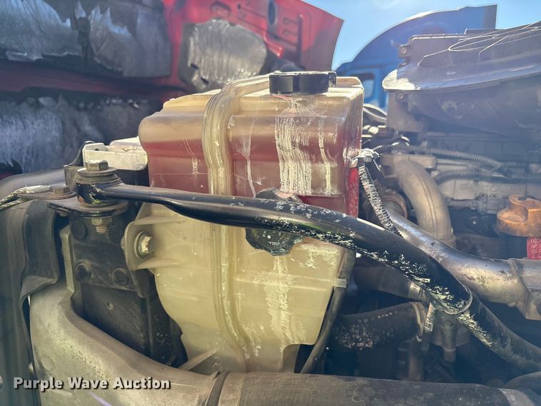 image for item YA1278 2018 Freightliner Cascadia semi truck