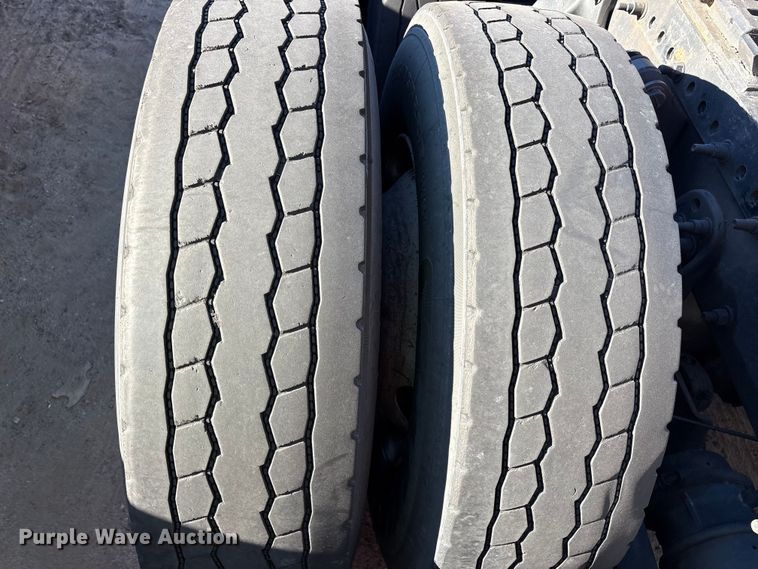 image for item YA1278 2018 Freightliner Cascadia semi truck