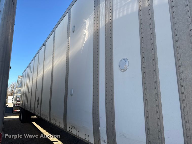 image for item YA1517 1995 Wabash dry van trailer